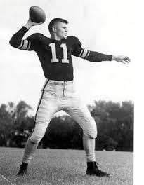 Iowa quarterback Ken Ploen